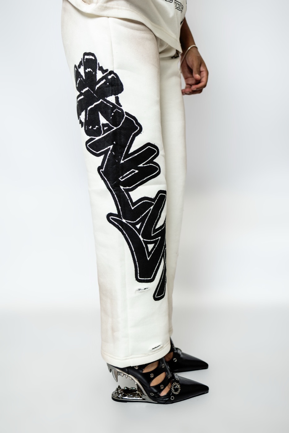 0NLY 1 Lookbook 2